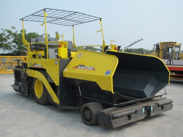 Jasa-Import-Asphalt-Finisher.jpg