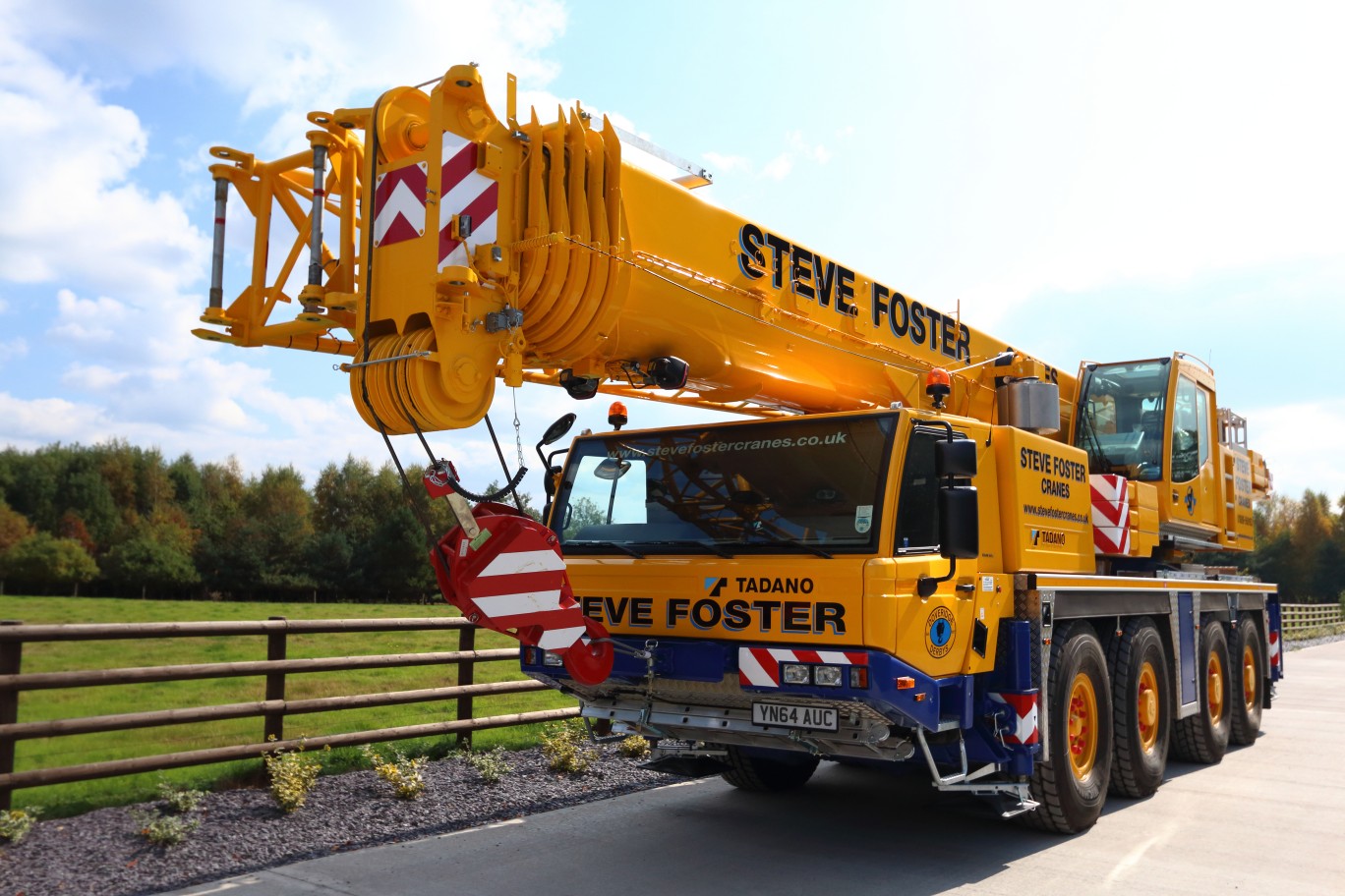 Jasa-Import-Mobil-Crane-081398881288.jpg